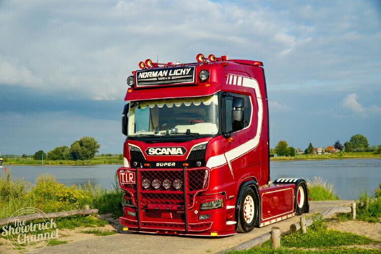 ギャラリービューアに画像をロードする, 【予約】4-6月以降発売予定 SCANIA S HIGHLINE  CS20H 4X2&quot;German Supertrucks&quot;  トラック トラクタヘッド WSI 1/50 建設機械 模型ミニカー  はたらく車重機
