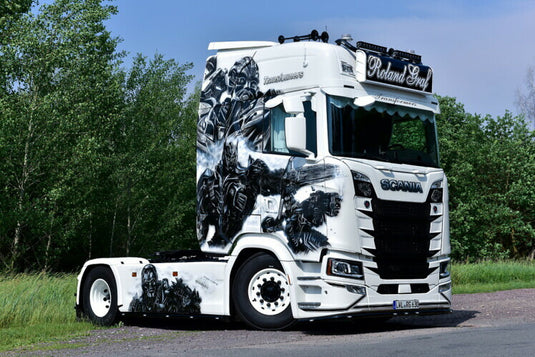 【予約】5-8月以降発売予定SCANIA S HIGHLINE  CS20H 4X2 トラック トラクタヘッド WSI 1/50 建設機械 模型ミニカー  はたらく車重機