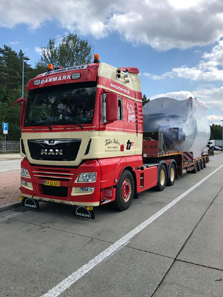 ギャラリービューアに画像をロードする, 【予約】5-8月以降発売予定MAN TGX XXL EURO 6C (FACELIFT) 6X2 TAG AXLE SEMI LOWLOADER 4軸 トラック WSI 1/50 建設機械 模型ミニカー  はたらく車重機
