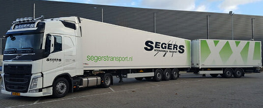 【予約】5-8月以降発売予定VOLVO FH 4 GLOBETROTTER 4X2 RIGED | COMBI | LZV | ROAD TRAIN 5軸 トラック トレーラー WSI 1/50 建設機械 模型ミニカー  はたらく車重機