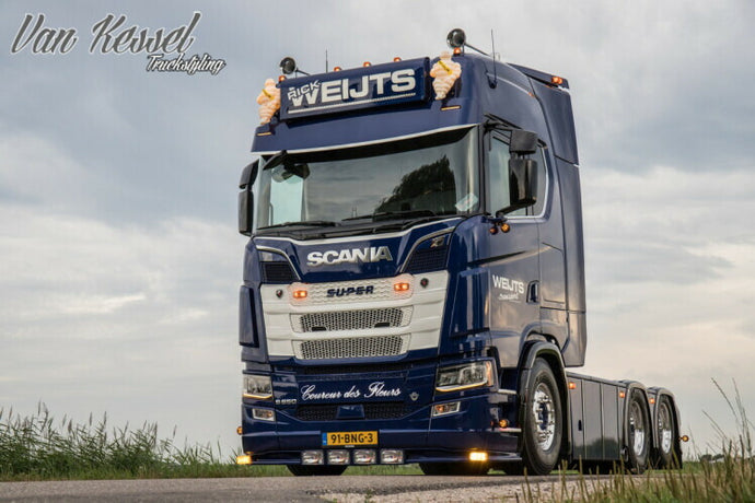 【予約】2021年1月-3月以降発売予定Weijts Transport SCANIA S HIGHLINE | CS20H 6X2 TAG AXLEトラック トラクタ /WSI 1/50 建設機械 模型ミニカー  はたらく車