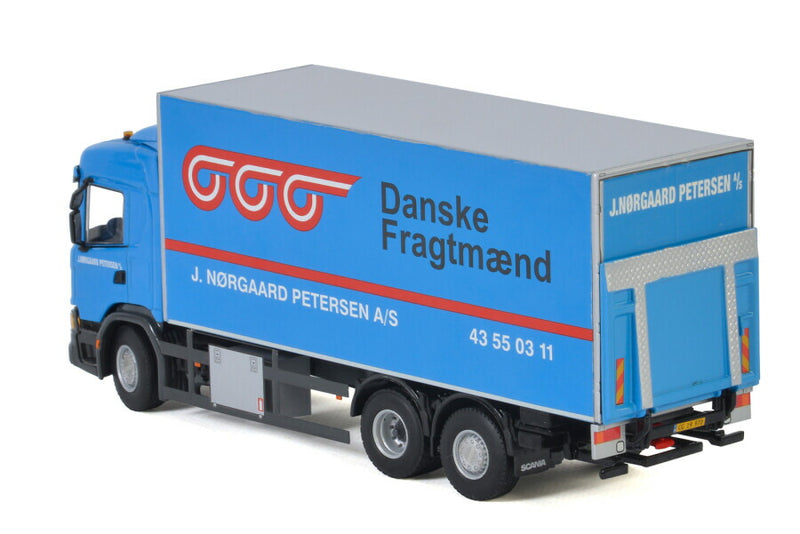 ギャラリービューアに画像をロードする, 【予約】3-5月以降発売予定J. NORGAARD PETERSEN SCANIA G NORMAL CG17N 6X2 TAG AXLE RIGED BOX 3軸 トラック/WSI 建設機械模型 工事車両 1/50 ミニカー
