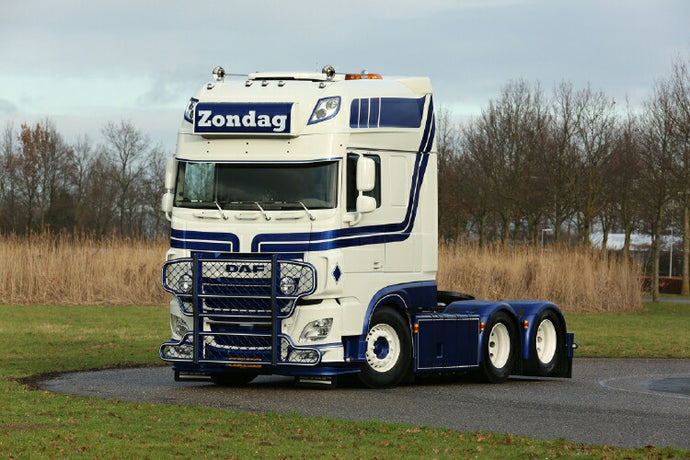 【予約】10-12月以降発売予定Zondag Transport  DAF XF SUPER SPACE CAB MY2017 6X2 TAG AXLE トラクタ/WSI 建設機械模型 工事車両 1/50 ミニカー