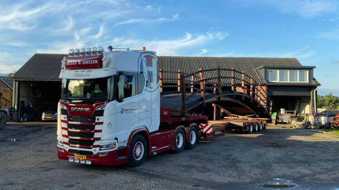 【予約】10-12月以降発売予定Heger & Janssen  SCANIA S HIGHLINE | CS20H 6X2 TAG AXLE SEMI LOW LOADER  3軸 トラック/WSI 建設機械模型 工事車両 1/50 ミニカー