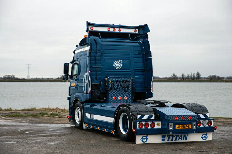 ギャラリービューアに画像をロードする, 【予約】10-12月以降発売予定M. van den Heuvel  VOLVO FM4 GLOBETROTTER 4X2 トラクタ/WSI 建設機械模型 工事車両 1/50 ミニカー
