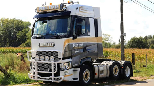 Peda Lines Renault T High 6x2 TwinSteer トラクタ / WSI 1/50 建設機械模型 工事車両
