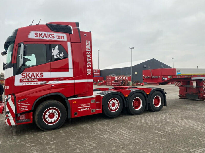 【予約】12月以降発売予定Fredstad SCANIA R NORMAL CR20N 6X2 TAG AXLE RIGID TRUCK REFRIGERATED COMBI  6軸トラック/WSI 建設機械模型 工事車両 1/50 ミニカー