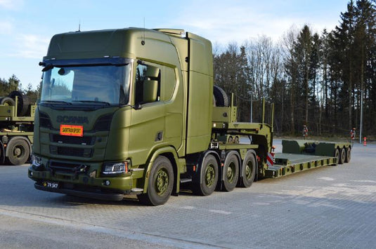 【予約】2023年3月以降発売予定Forsvaret Danish Army; SCANIA R HIGHLINE CR20H 8X4 LOW LOADER PENDEL X 3軸 トレーラー トラック /建設機械模型 工事車両 WSI 1/50 ミニチュア