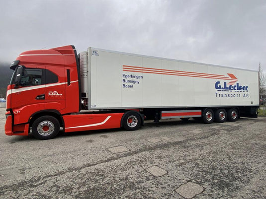 【予約】2024年発売予定G. LECLERC; IVECO S-WAY HIGH 4X2 リーファートレーラー  3軸 トラック / WSI 1/50建設機械模型　ミニチュア