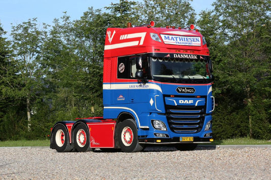 【予約】6-8月以降発売予定LASSE MATHIESEN DAF XF SUPER SPACE CAB MY2017 6X2 TWIN STEER トラックトラクタ/WSI 1/50 模型 建設機械ミニチュア