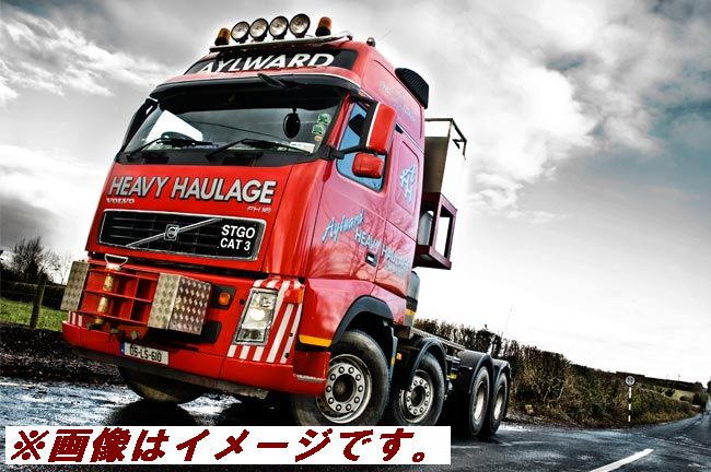 【予約】4-6月以降発売予定 Aylward Heavy Haulage VOLVO FH2 Globetrotter XL 低床セミトレーラ　/WSI  1/50 模型