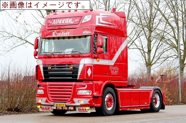 【予約】2013年1月以降発売予定 Weeda DAF XF 105 Super Space Cab トラック トラクタヘッド /WSI 1/50 模型