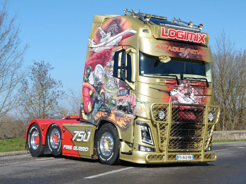 ギャラリービューアに画像をロードする, 【予約】10-12月以降発売予定Logimix Transports VOLVO FH4 GLOBETROTTER 6X2 TWINSTEER トラック トラクタ/WSI  建設機械模型 工事車両 1/50 ミニカー
