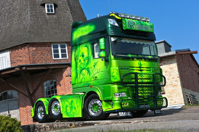 【予約】2015年7-9月以降発売予定Reich DAF XF 105 Super Space Cab トラックトラクタヘッド /WSI　1/50 建設機械模型　ミニカー