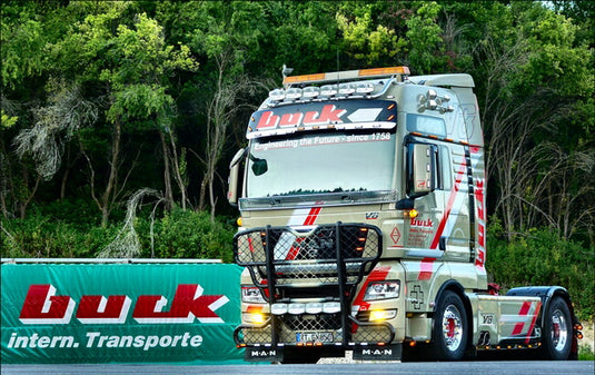 【予約】7-9月以降発売予定Buck MAN TGX XXL トラックトラクタヘッド/WSI　1/50 建設機械模型　ミニカー