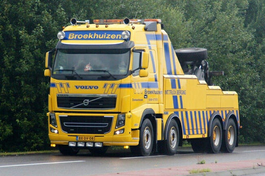 【予約】7-9月以降発売予定Broekhuizen Berging VOLVOボルボ FH3 Globetrotter Wrecker トラック/WSI　1/50 建設機械模型　ミニカー