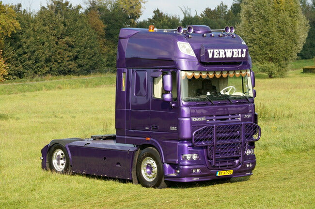 【予約】7-9月以降発売予定Verweij DAF XF 105 Super Space Cab トラックトラクタヘッド /WSI 建設機械模型 工事車両 1/50 ミニチュア 重機