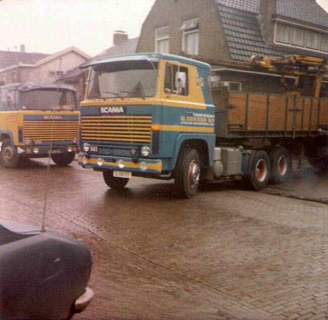 【予約】7月-9月以降発売予定G. Dekker Scaniaスカニア 111/141 クラシックブリックトレーラー トラック/WSI 建設機械模型 工事車両 1/50 ミニチュア