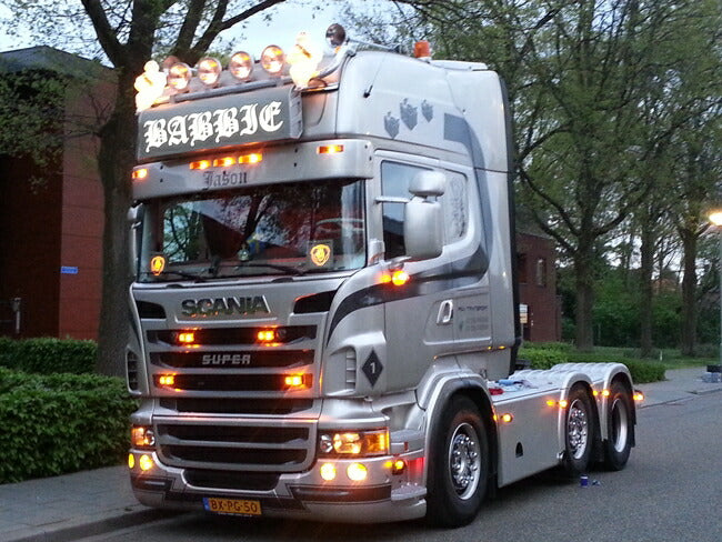 【予約】10月-12月以降発売予定R&V Scaniaスカニア R Topline トラックトラクタヘッド/WSI 建設機械模型 工事車両 1/50 ミニチュア