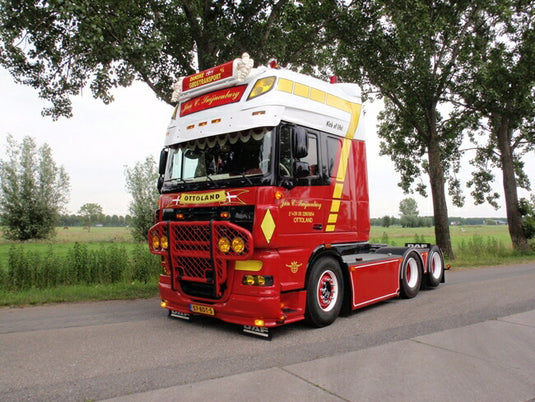 【予約】2016年1月-3月以降発売予定Jan C. Swijnenburg DAF XF 105 Super Space Cab トラックトラクタヘッド /WSI 建設機械模型 工事車両 1/50 ミニチュア