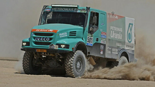 【予約】10月-12月以降発売予定Iveco Dakar Gerard de Rooij 501 トラックトラクタヘッド /WSI 建設機械模型 工事車両 1/50 ミニチュア