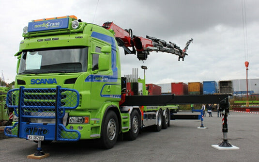 【予約】2016年4-6月以降発売予定Nordic Crane SCANIAスカニア R Highline Fassi Crane + Riged Flat bed　トラック　/WSI 建設機械模型 工事車両 1/50 ミニチュア