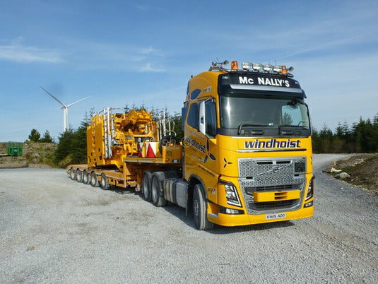 【予約】7-9月以降発売予定Mc Nally's　Volvo FH4 Globetrotter　Broshuis SL 100 tonner Trailer 6軸 トラックトレーラー /WSI 建設機械模型 工事車両 1/50 ミニチュア