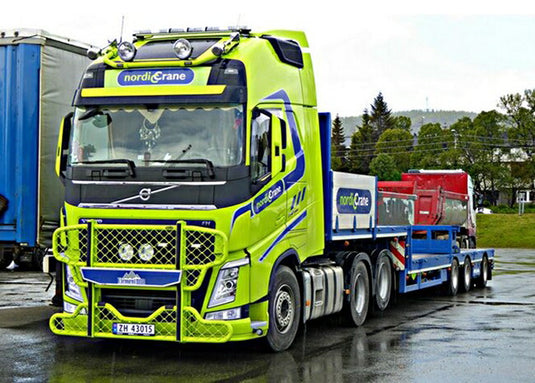 【予約】10-12月以降発売予定Nordic Crane Volvo FH4 Globetrotter XL Semi Lowloader 4軸 トラック /WSI 建設機械模型 工事車両 1/50 ミニチュア