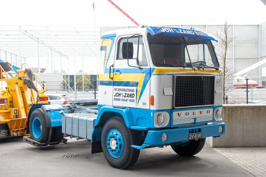 【予約】10-12月以降発売予定Johan v/d Zand Volvoボルボ F88トラクタ /WSI  建設機械模型 工事車両 1/50 ミニチュア