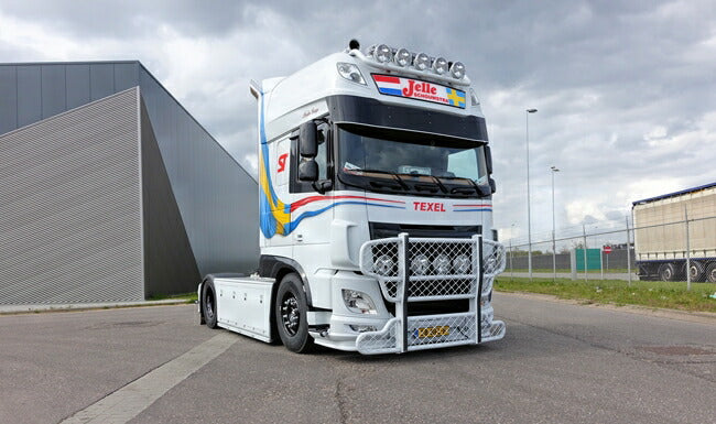 【予約】10-12月以降発売予定Schouwstra Transport DAF XF SSC トラックトラクタヘッド /WSI  建設機械模型 工事車両 1/50 ミニチュア